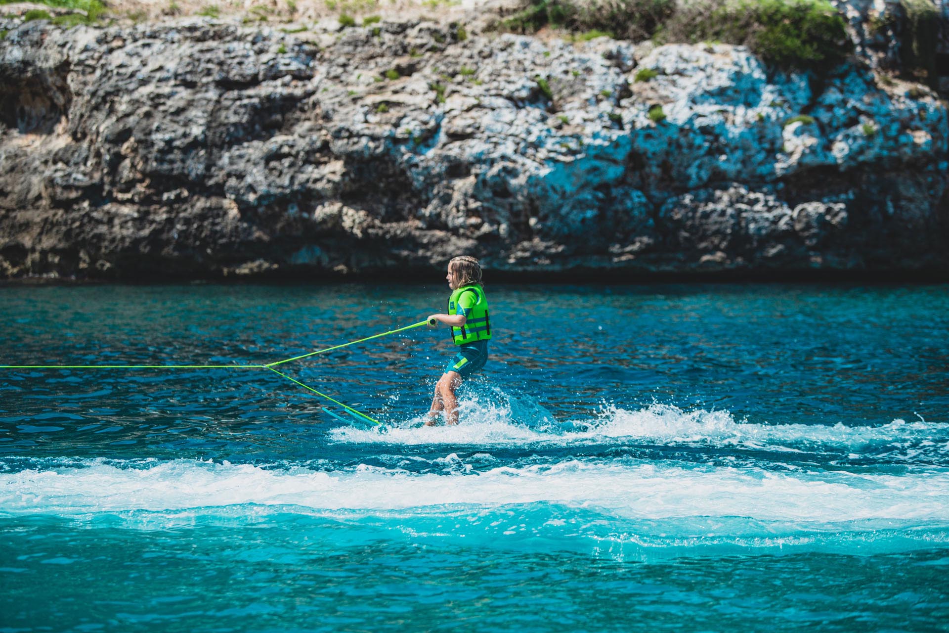 JOBE BUZZ TRAINERS WATERSKIS