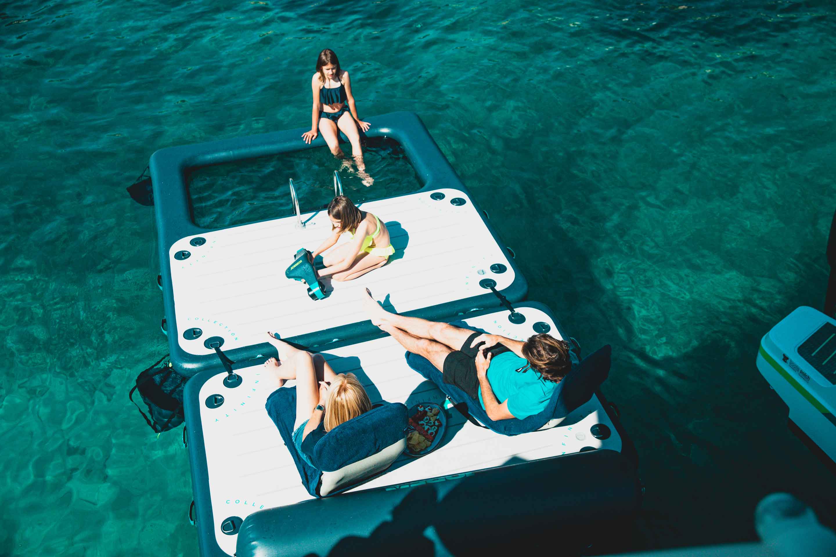 JOBE INFINITY-ISLAND SMALL & POOL WITHOUT PUMP